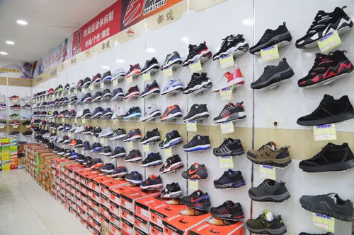 千足鞋業(yè) 步履不停，溫暖同行——致全市人民的新春祝福