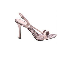 銳圖鞋業(yè)貿(mào)易產(chǎn)品展覽 引領(lǐng)鞋業(yè)潮流，共創(chuàng)時(shí)尚未來(lái)